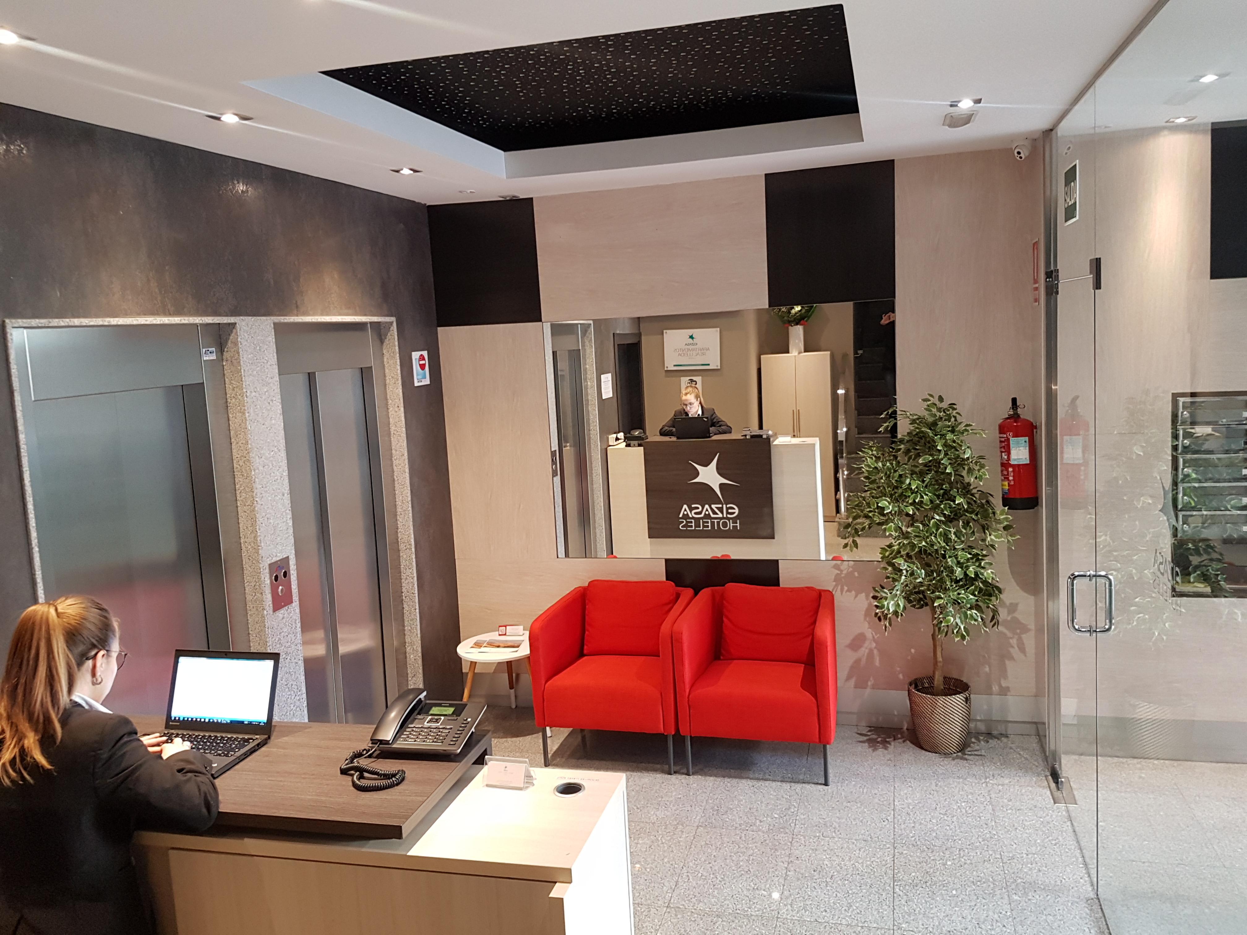 Apartamentos Real เยย์ดา ภายนอก รูปภาพ