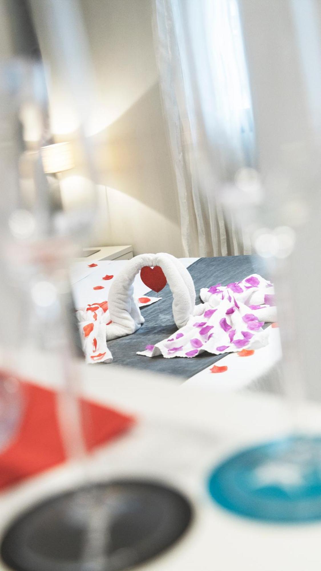 Apartamentos Real เยย์ดา ภายนอก รูปภาพ